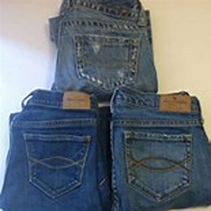 Abercrombie & Fitch storefront