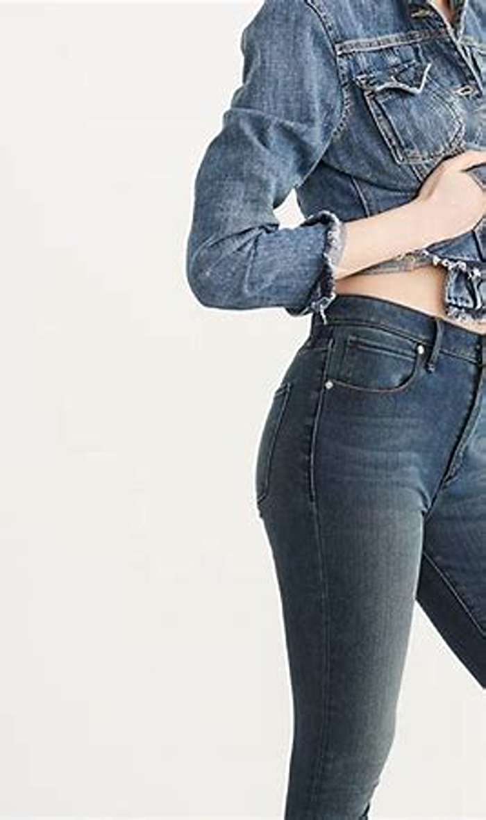 Fashionable Abercrombie Clothing