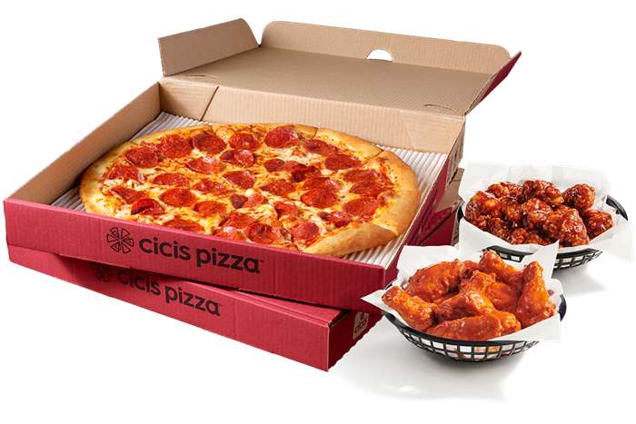 Family Enjoying Cicis Pizza
