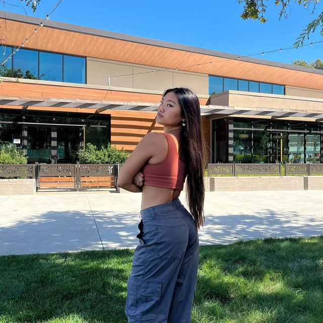 Hollister California Cool Clothing